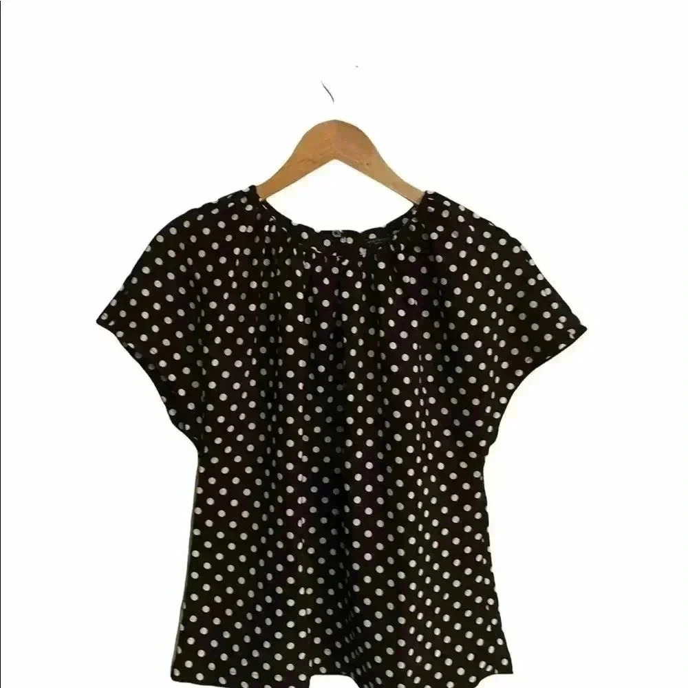 ANN TAYLOR Black and White Shirt New With Tags